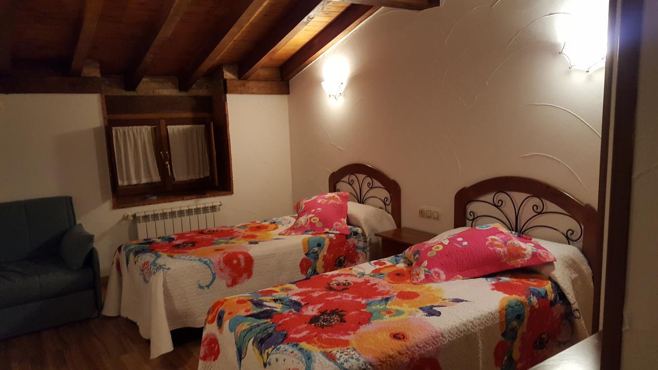 Hotel Restaurante La Parra La Franca Exteriér fotografie